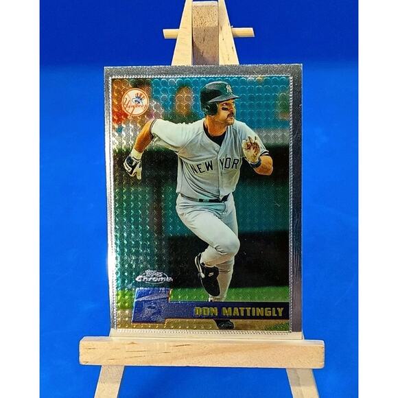 1996 1st FIRST Topps Chrome #56 Don Mattingly NY Yankees ICONIC SET - Picture 1 of 8
